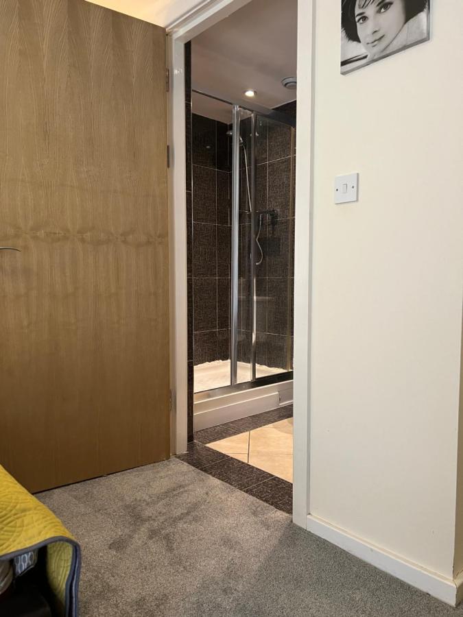 Quayside City Apartment, 2 Bed With Free Parking 뉴캐슬어폰타인 외부 사진