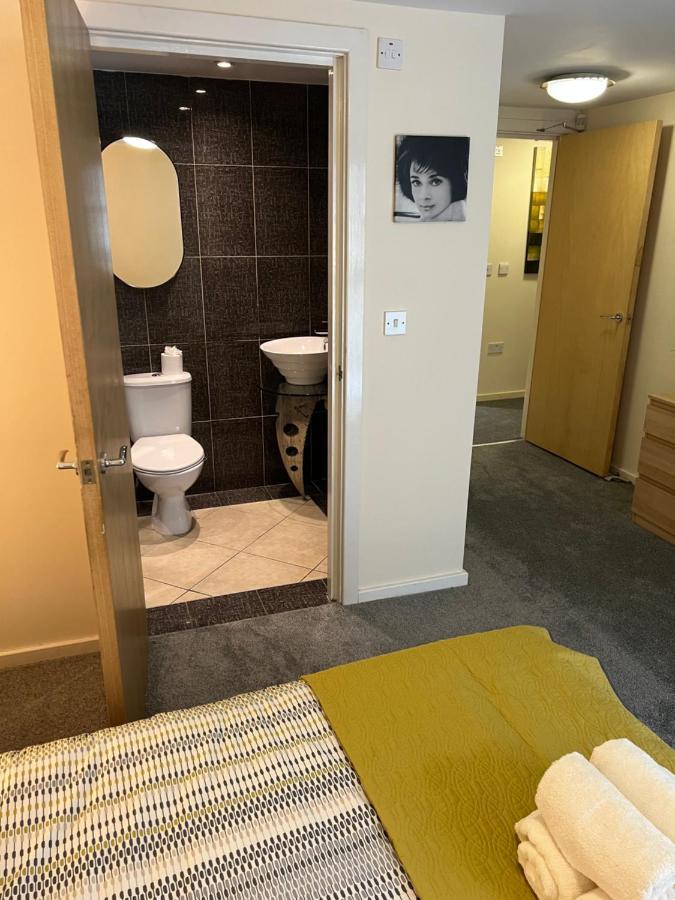 Quayside City Apartment, 2 Bed With Free Parking 뉴캐슬어폰타인 외부 사진